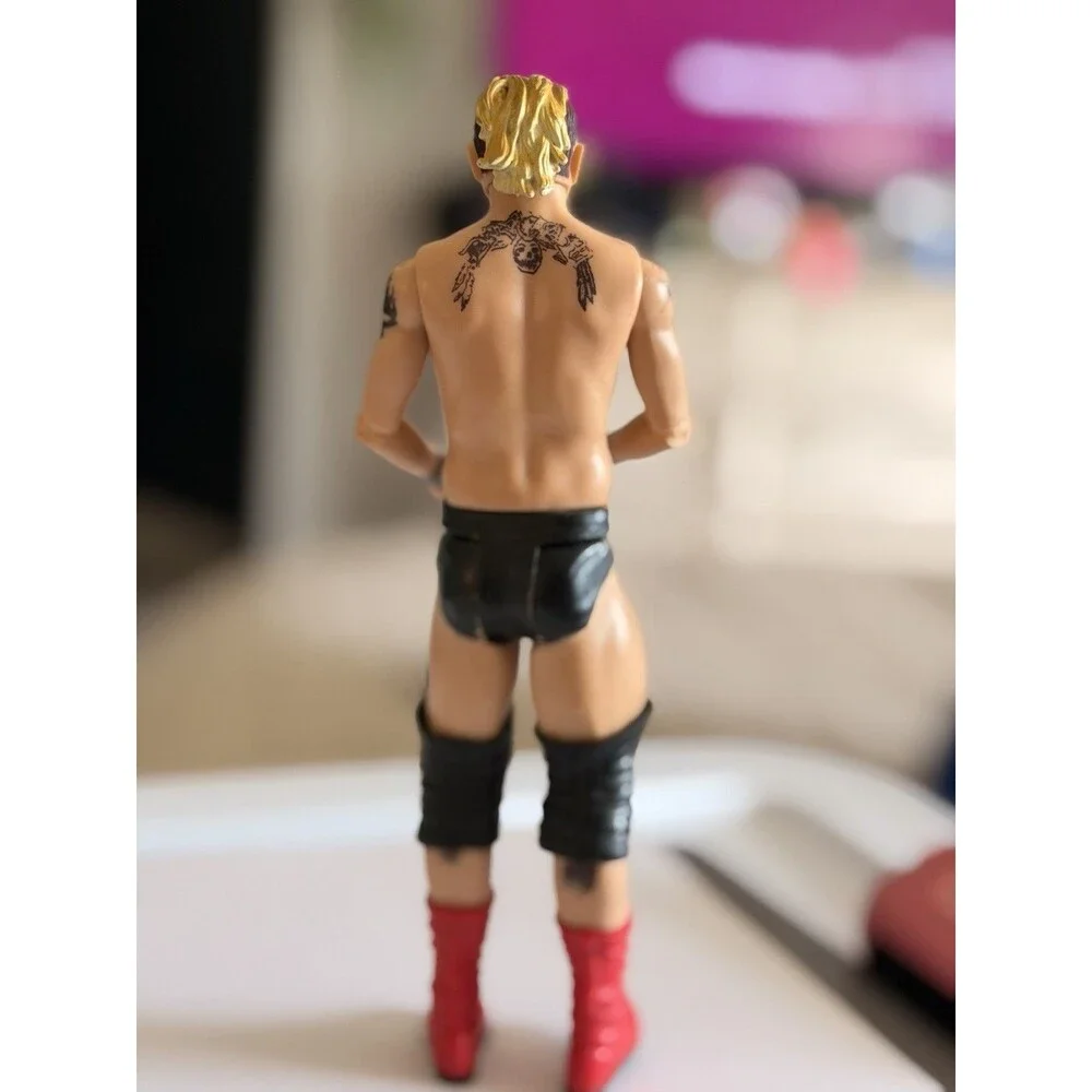 Mattel WWE Basic Series Battle Pack 53 James Ellsworth Action Figure